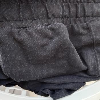 Bosch Çamaşır Makinesi Kıyafetlerde Toz Ve Topaklanma Sorunu Çözülmüyor