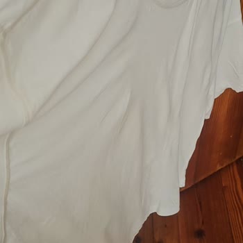 Oysho'dan Aldığım T-shirtler İlk Yıkamada Deforme Oldu