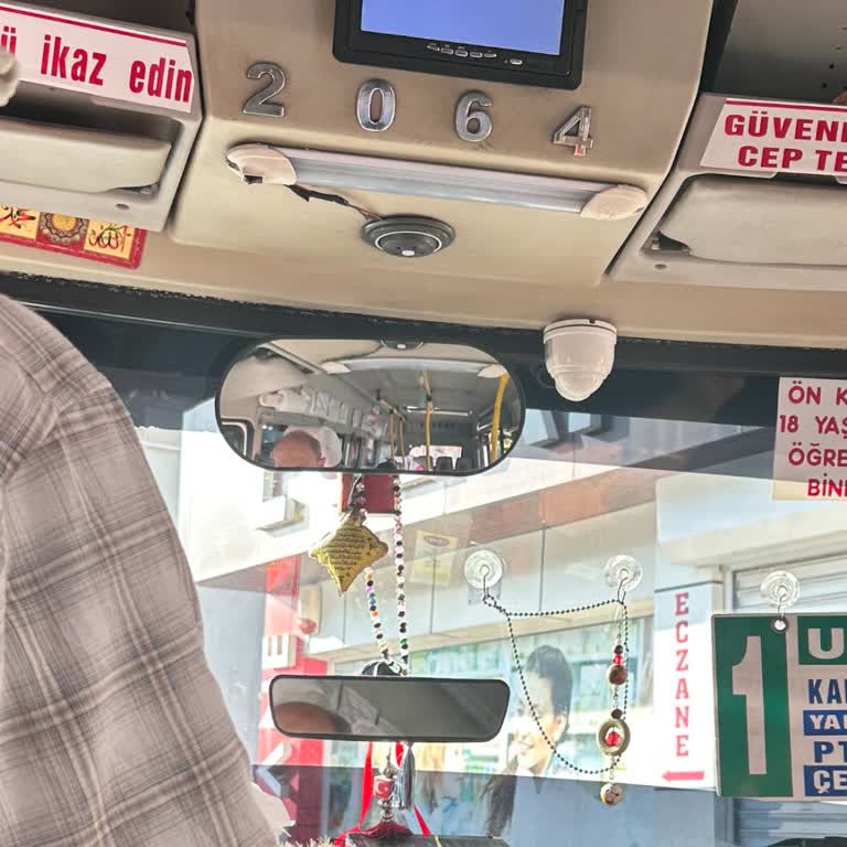 Minibüste Keyfi Olarak Öğrenci Tarifesinin Kaldırılması Ve Tam Ücret Alınması