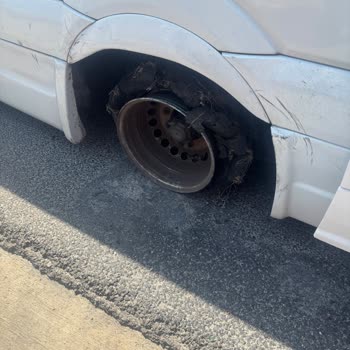 Patlayan Lastik Ve Güvenlik İhlali Sonrası Ücret İadesi Talebi