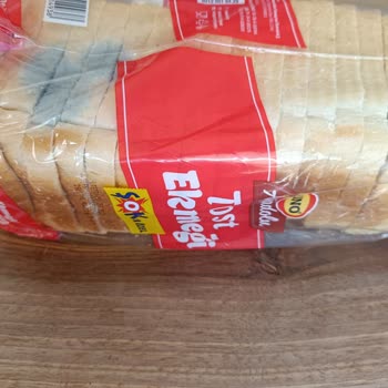 Şok Marketler Sipariş Ettiğim Ekmek Küflü Çıktı Müşteri Hizmetleri Çözüm Sunmadı