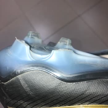 İlk Kullanımda Kırılan Krampon İçin Garanti Reddi Ve İlgisiz Mağaza