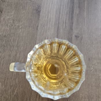 Tamek Aldığım Armut Suyunda Beyaz Oluşumlar Çıktı Ürün İadesi İstiyorum