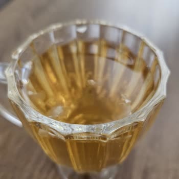 Tamek Aldığım Armut Suyunda Beyaz Oluşumlar Çıktı Ürün İadesi İstiyorum