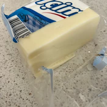 Kaşar Peynirinde Kıl Buldum, Hijyen Ve Güven Konusunda Endişeliyim