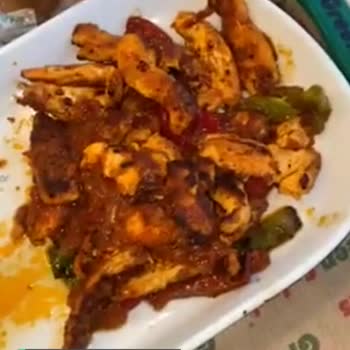 Green Salads Yemek Lezzetinin Kötü Olması Ve Yöneticinin İlgilenmemesi