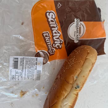 Son Kullanma Tarihi Geçmemiş Ekmekte Küf Ve İlgisiz Müşteri Hizmeti Mağduriyeti