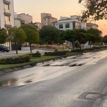 Yol Sulama Nedeniyle Kayıp Düşüp Bileğimin Kırılması Mağduriyetim