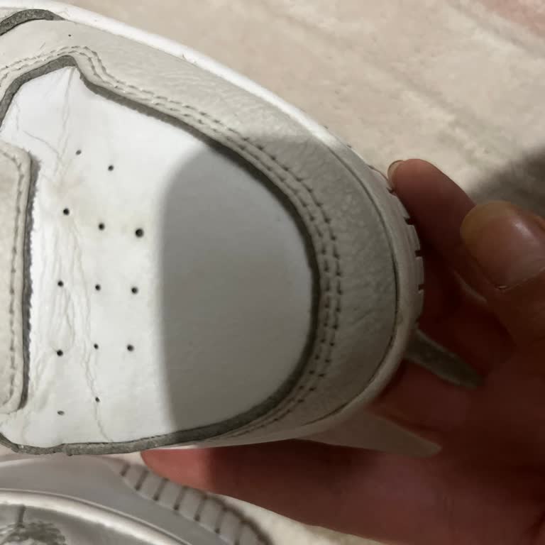 İki Ayda Çatlayan Ayakkabıya Garanti Reddi