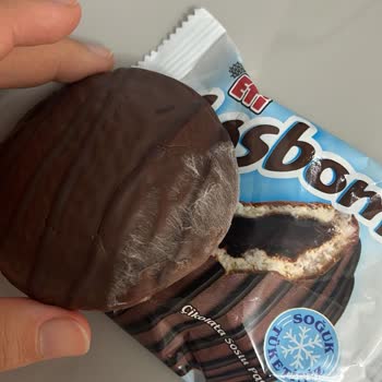 Ambalajı Açılmamış Eti Sosbom Ürününde Tüylenme Ve Sağlık Riski