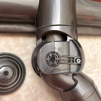 Dyson V15 Süpürge Başlığı Kırıldı Yedek Parça Gönderilmedi Mağduriyetim Sürüyor