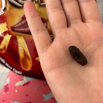 Patos Cips Paketinde Yabancı Cisim Ve Sağlık Riski