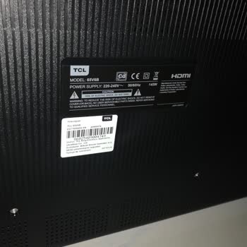 TCL Televizyon Kurulum Sonrası Fark Edilen Ekran Çizikleri