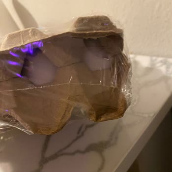 Bozuk Tavuk Ve Kırık Yumurtalar: Migros Hemen'de Hijyen Sorunu Ve İade Engeli