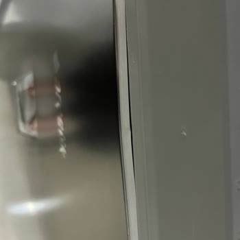 Arçelik Buzdolabı Kapağında Sürekli Açılma Sorunu Ve Fonksiyon Kaygısı