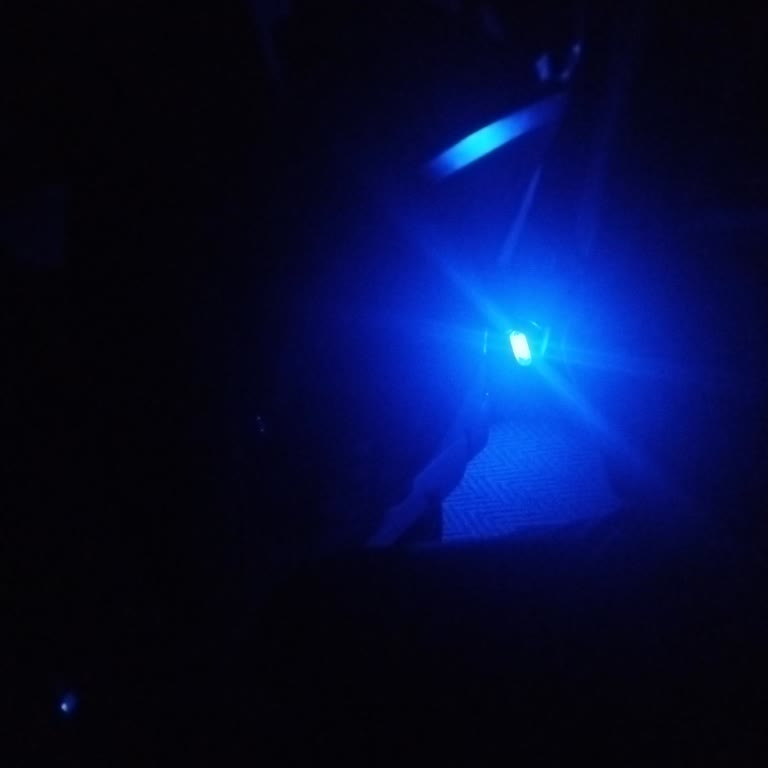 Metro Turizm Yolculuğunda Rahatsız Edici Işık Ve İlgisiz Personel Mağduriyeti