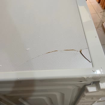 Media Markt Kırık Ve Arızalı Teslim Edilen Çamaşır Makinesi İçin İade Ve Ücret İadesi Sorunu