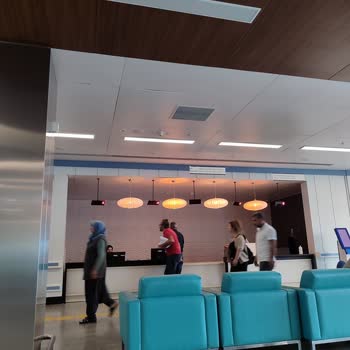 Mersin Şehir Hastanesi Göz Polikliniği'nden Randevu Alamama Ve Acil Muayene Talebi