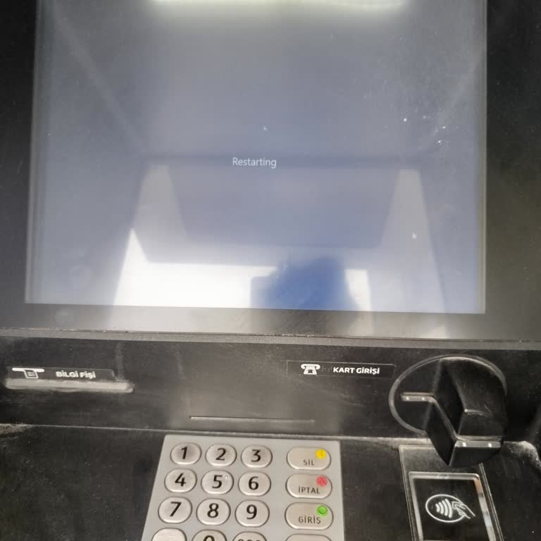 ATM'de Yutulan Para, Geciken İade Ve Mağduriyet