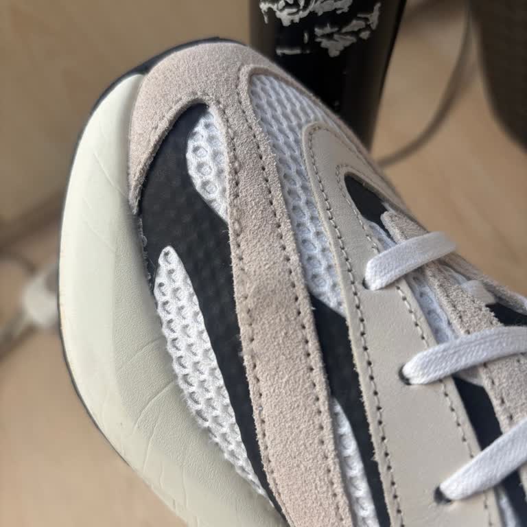 Yeni Alınan Spor Ayakkabının Kısa Sürede Deforme Olması