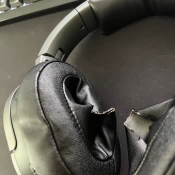 MSI GH50 Kulaklık İçin Yedek Ped Temin Edilemiyor