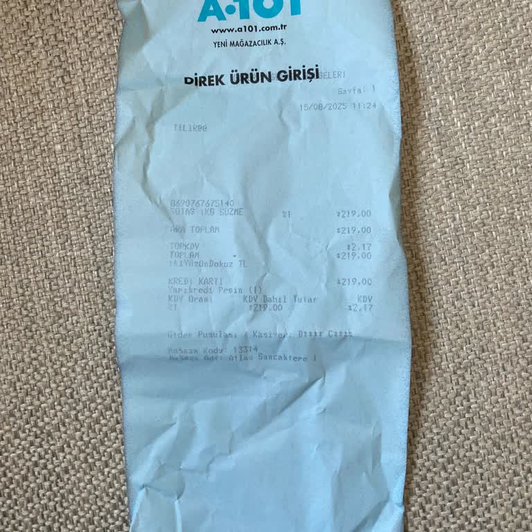 A101 Kasiyerinin Sürekli Kaba Davranışı Ve İlgisizliği