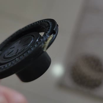Cochlear İşitme Cihazı Parça ve Randevu Sorunları Mağduriyet Yaşatıyor