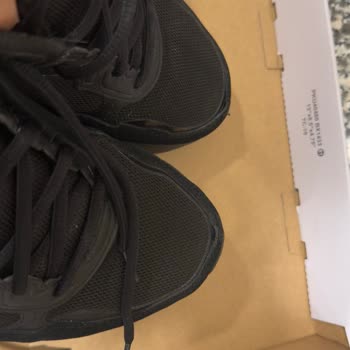 Skechers Ayakkabının Kısa Sürede Dikişlerinin Açılması Ve İade Reddi Mağduriyeti