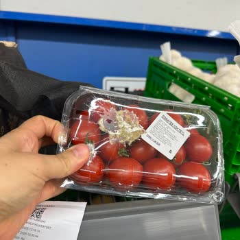 BİM Ataşehir Mağazasında Hijyen Ve Düzen Eksikliğiyle Karşılaştım