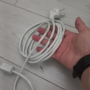 Sıfır Diye Aldığım Dondurucu Kullanılmış Ve Hasarlı Çıktı!