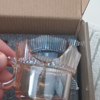 Kırık Gelen Fincanların İadesi İçin Evden Teslimat Talebim Karşılanmadı