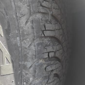 Debica Lastiklerde Erken Deformasyon Ve Güvenlik Sorunu