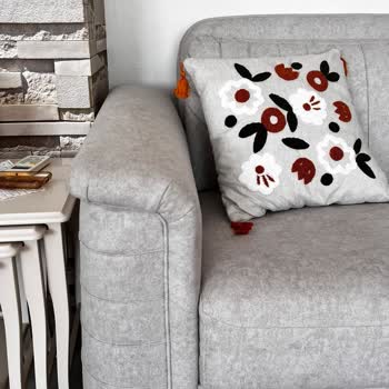 Koltuk Takımında Hata Ve Fabrika Yetkililerinin Olumsuz Davranışı