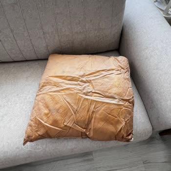 Koltuk Takımında Hata Ve Fabrika Yetkililerinin Olumsuz Davranışı