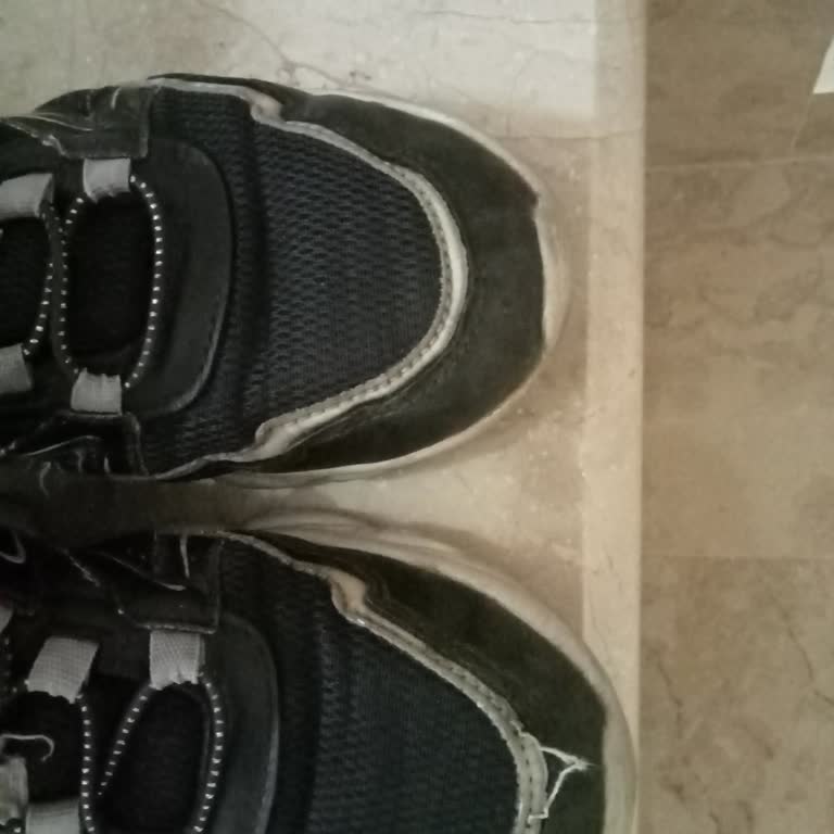 Kısa Sürede Sökülen Ayakkabı İçin Değişim Talebim Reddedildi