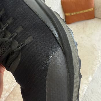 Columbia Ayakkabıda Garantiye Rağmen Deformasyon Ve Değişim Reddi