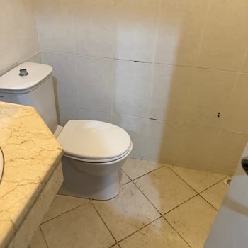 Ayvalık Hotel Kalif’te Hayal Kırıklığı: Eski Odalar, İlgisiz Personel Ve Çözümsüzlük