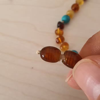 Kehribar Sepeti Aldığım Kehribar Kolyesi Kısa Sürede Kırıldı, Firma Dönüş Yapmıyor