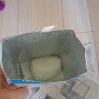 Satın Aldığım İçim Süt İçinden Sert Yabancı Madde Çıktı, Geri Dönüş Alamadım