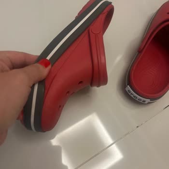 Kısa Sürede Açılan Crocs Terlik İçin Değişim Veya İade Talebim Cevapsız Kaldı