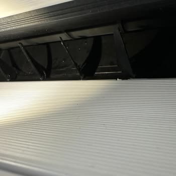 LG Klimam Sürekli Su Akıtıyor Servis Sorunu Çözemiyor Mağduriyetim Devam Ediyor