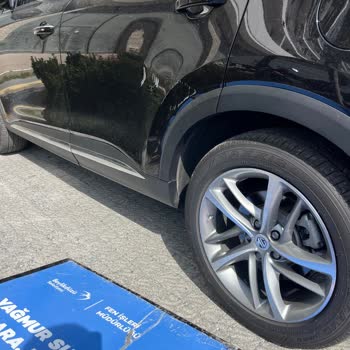 Beylikdüzü Belediyesi İhmalinden Kaynaklı Araç Hasarıma Çözüm Bekliyorum!