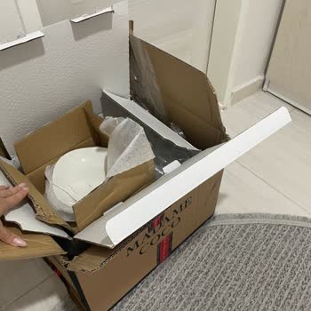 Kırık Ürün Ve Yetersiz Kargo Hizmetiyle Yaşanan Mağduriyet