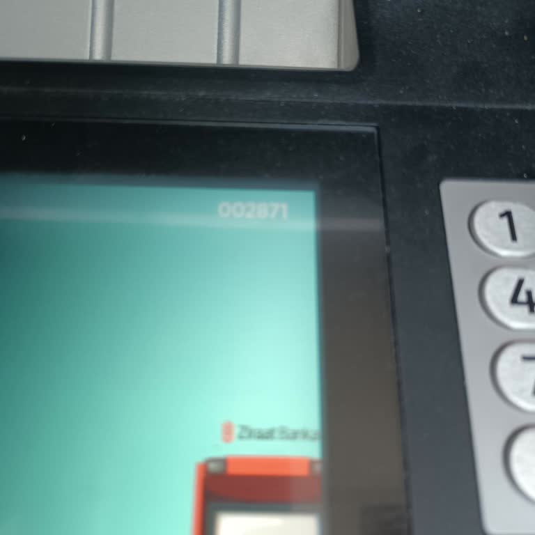 VakıfBank ATM'den Para Çekememe Ve Mağduriyetin Giderilmemesi