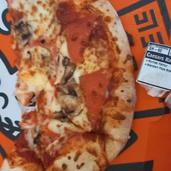 Yanlış Pizza Teslimatı Ve İlgisiz Müşteri Hizmeti Nedeniyle Mağduriyet