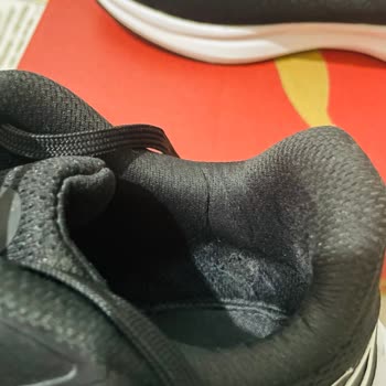 Kısa Sürede Yırtılan Puma Ayakkabı İçin Çözüm Bulunmadı