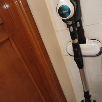 Bosch Unlimited 7 Sürekli Arıza Ve Parça Değişimi Nedeniyle İade Talebi