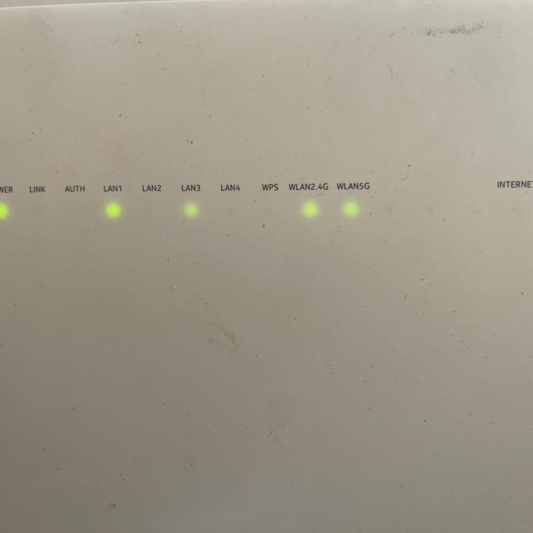 Üç Haftadır Devam Eden İnternet Kesintisine Ve Yetersiz Bilgilendirmeye Tepki