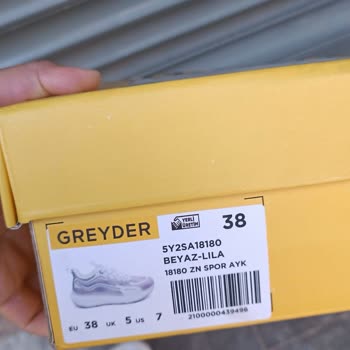 Greyder Ayakkabıda Kısa Sürede Deformasyon Ve Yetersiz Müşteri Hizmeti