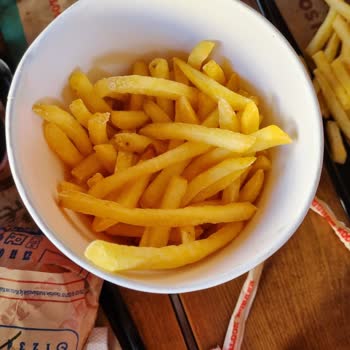 Eksik Gelen Sipariş Ve Personel Yaklaşımından Dolayı Hayal Kırıklığı